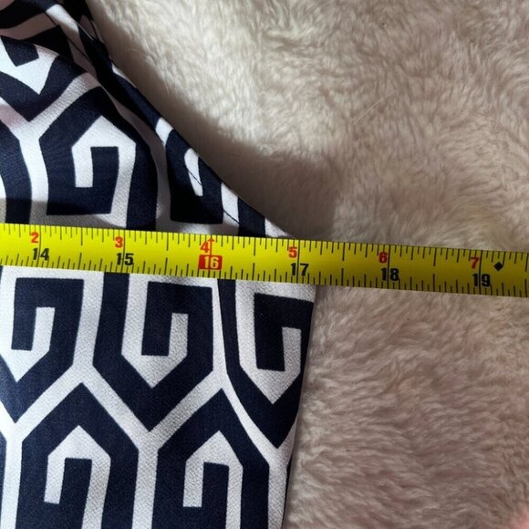 Crown & Ivy Geometric Polyester No Wrinkle Dress - Picture 6 of 7